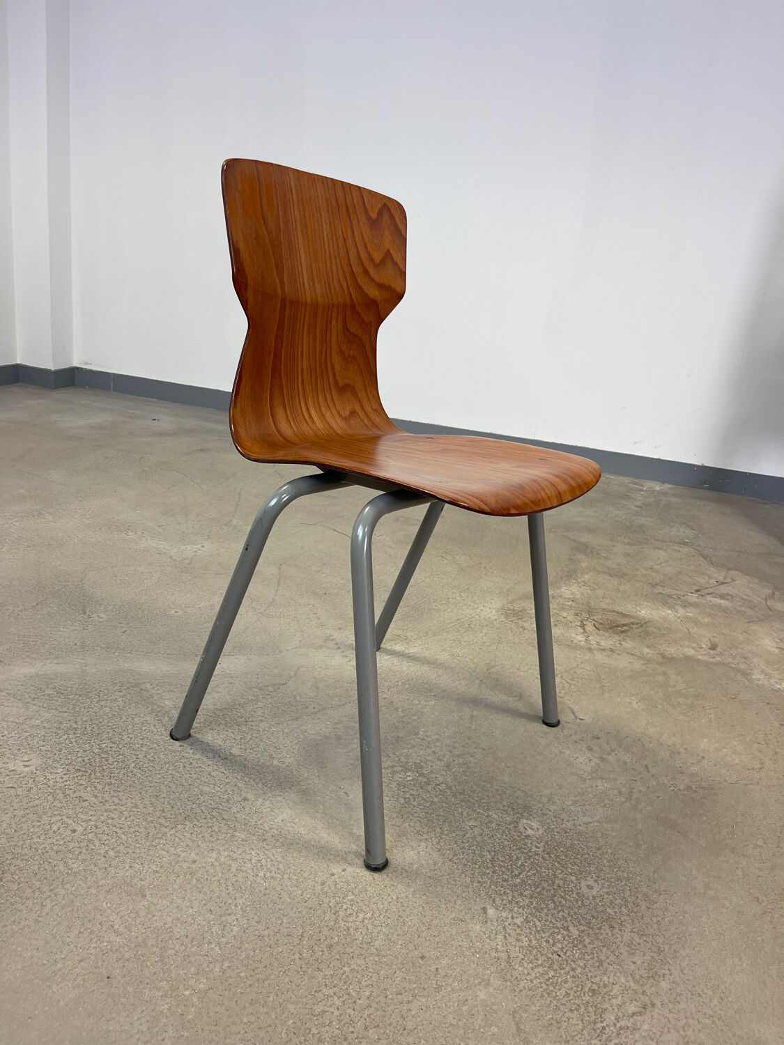 Lot 22 chairs obo eromes honey, 70s, holland