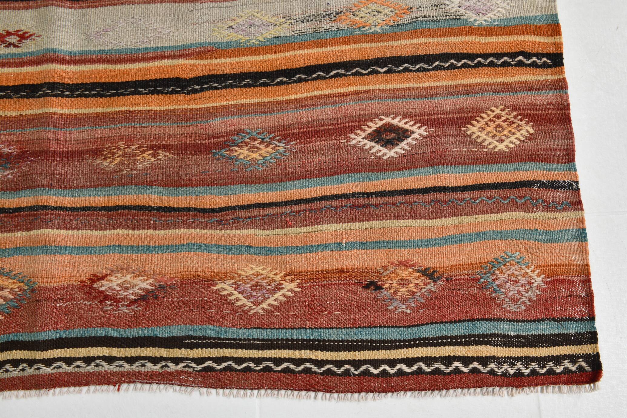 Turkish Anatolian Carpet, Vintage Pattern Rug, 163x259 Cm