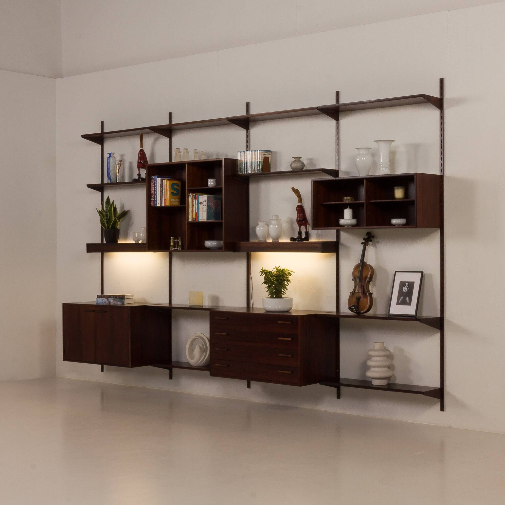 Kai Kristiansen rosewood wall unit with 2 lamps for FM Mobler, Denmark 1960s