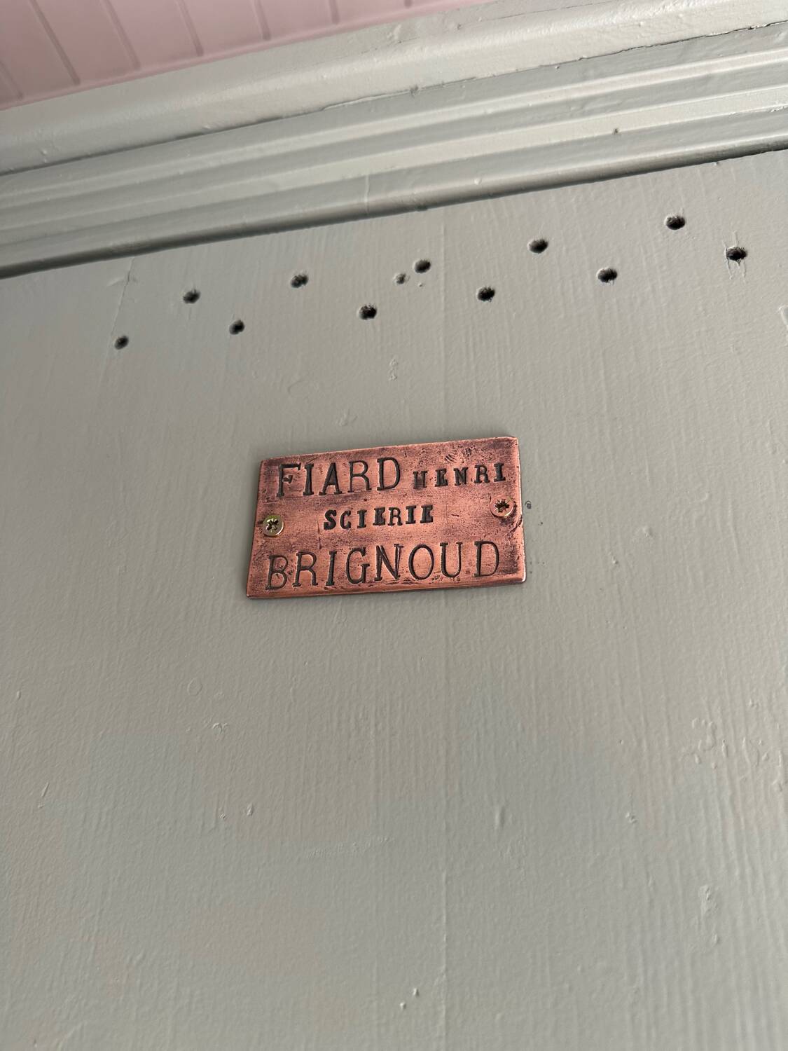 Refurbished 1-door Parisian wardrobe