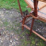 Vintage rattan chaise longue