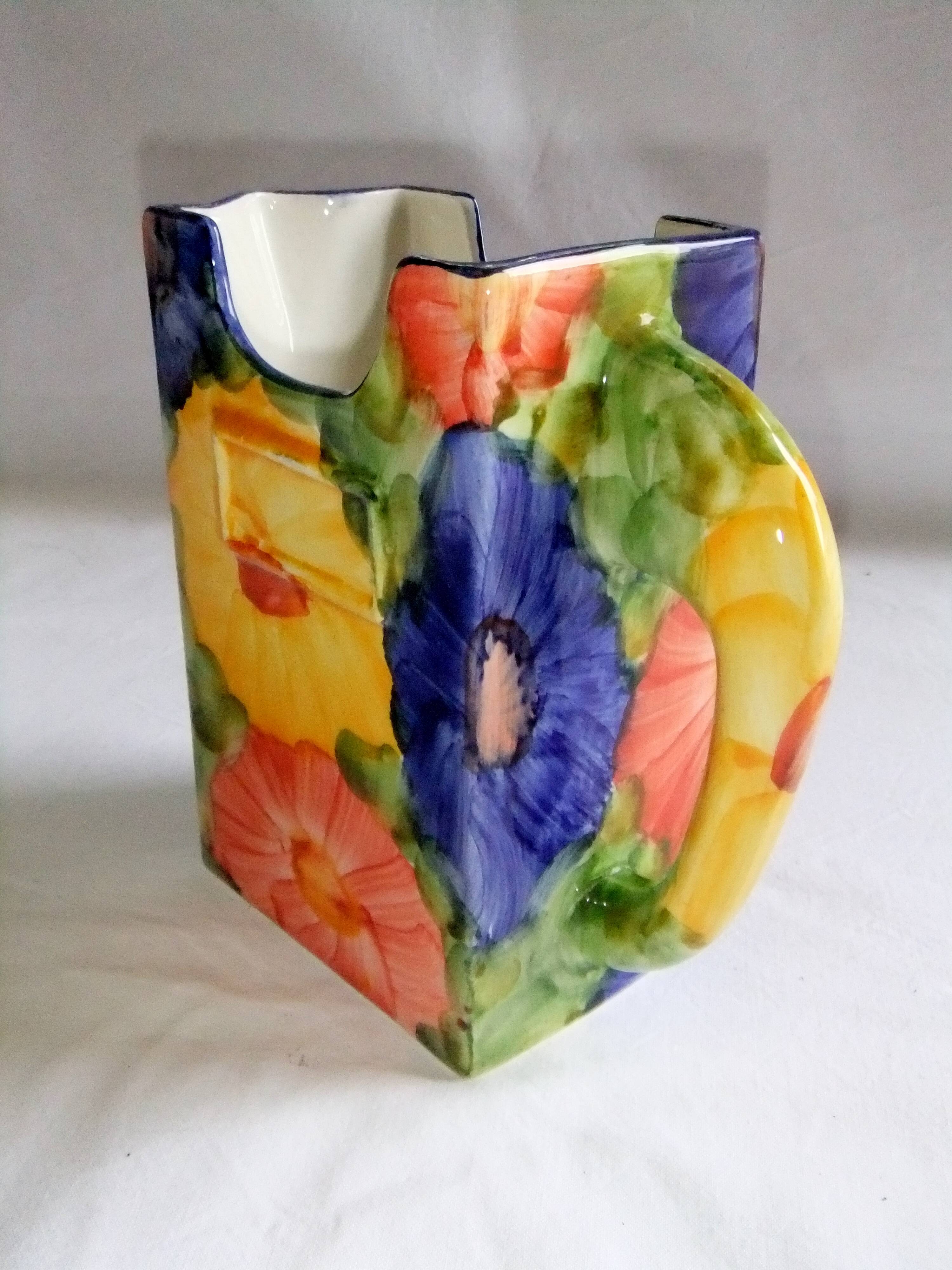 Pichet vase céramique décor de fleurs