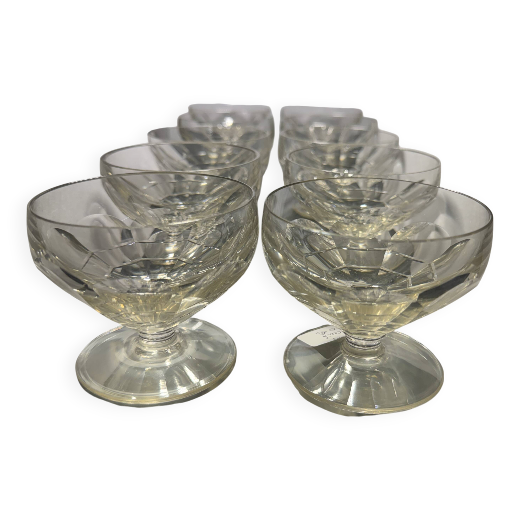 10 champagne glasses in St Louis