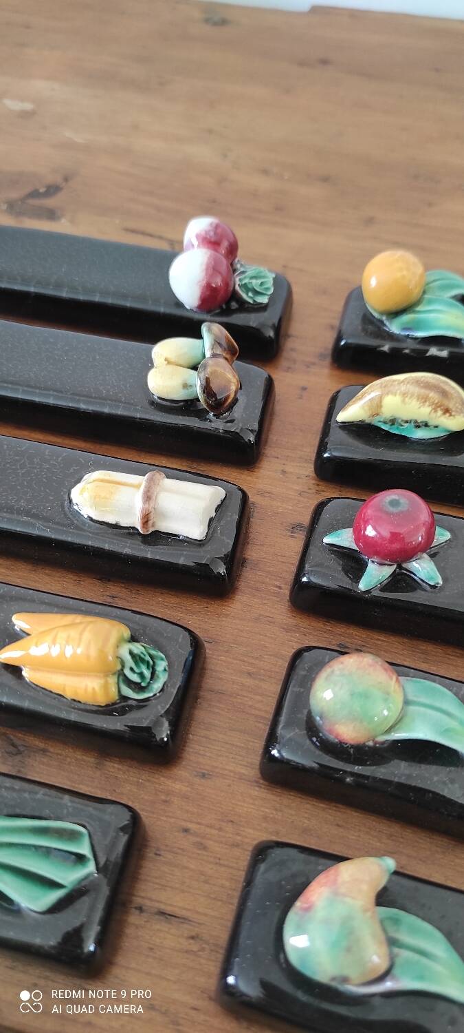 Ceramic knife holder set