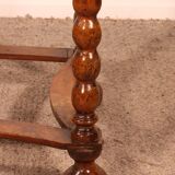 Small Writing Table / Side Table in Walnut - 17th Century