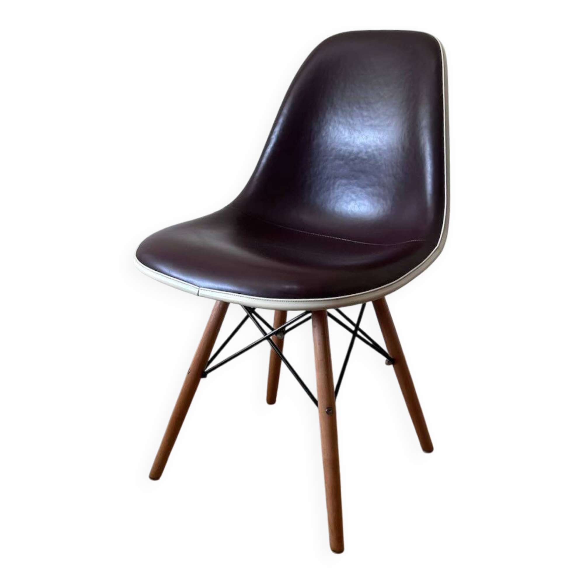 Chaise DSW de Ray et Charles Eames