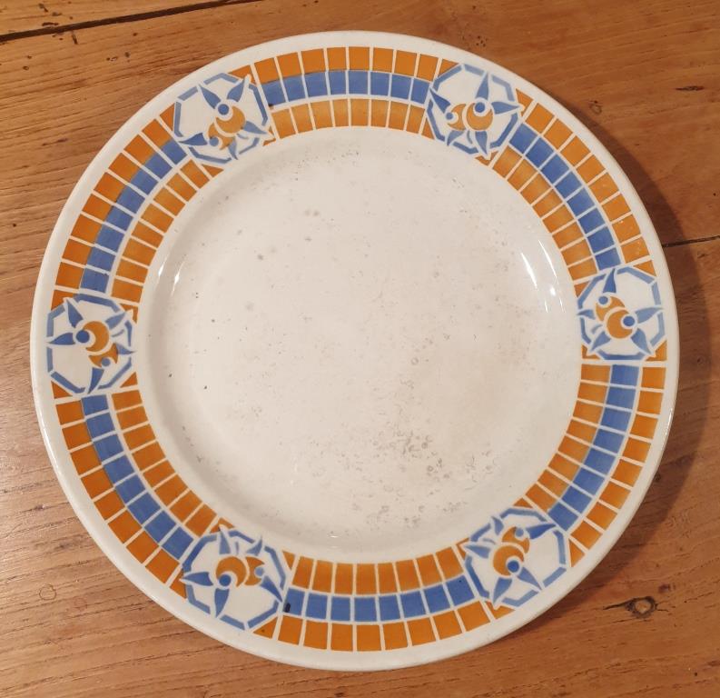 Art Deco dish Badonviller Pontivy orange and blue