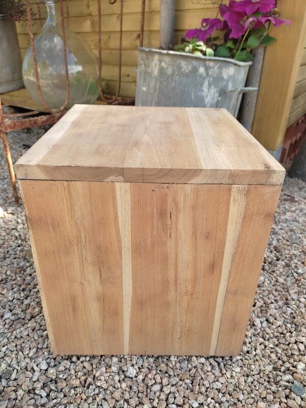 Table de nuit
