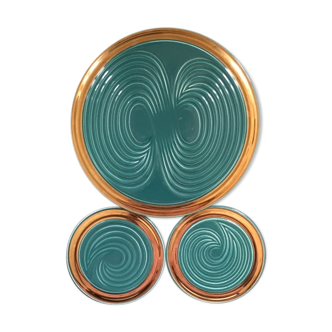 Set under flat and bottle under