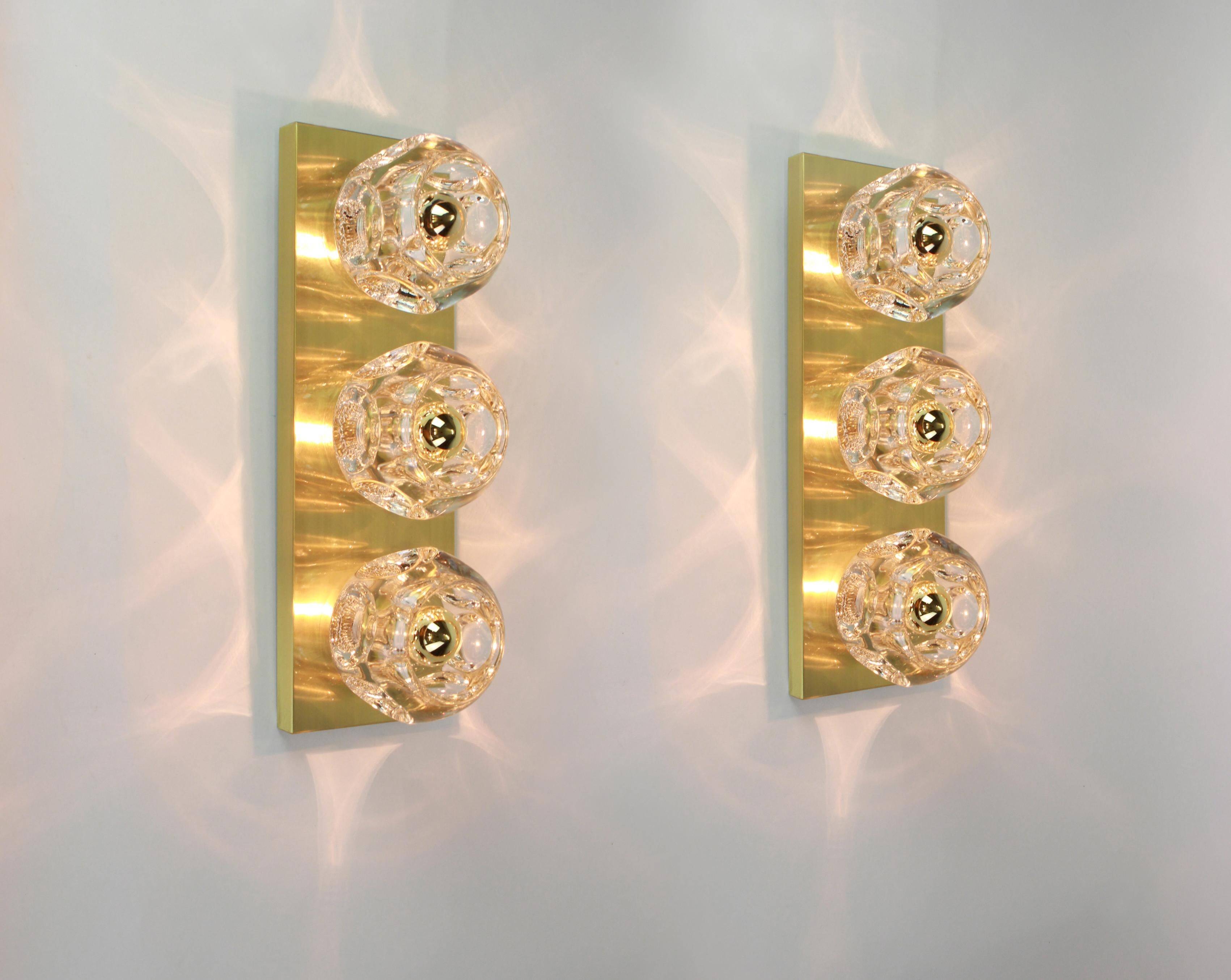 Pair of wall sconces in crystal designed by Sciolari for Peill & Putzler.
