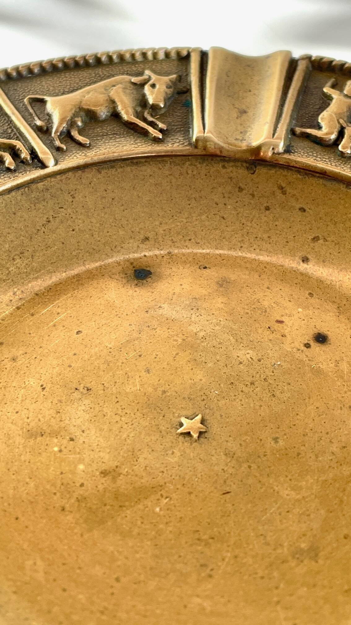 Cendrier en bronze vintage