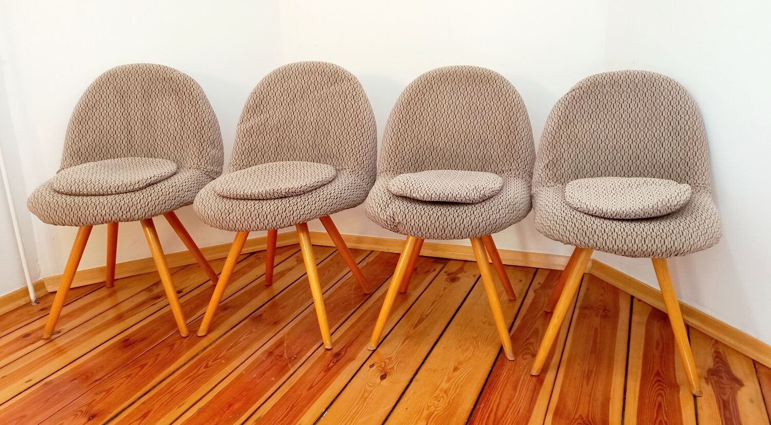 Set of 4 chairs by Miroslav Navratil, Czechoslovakia, 1960s