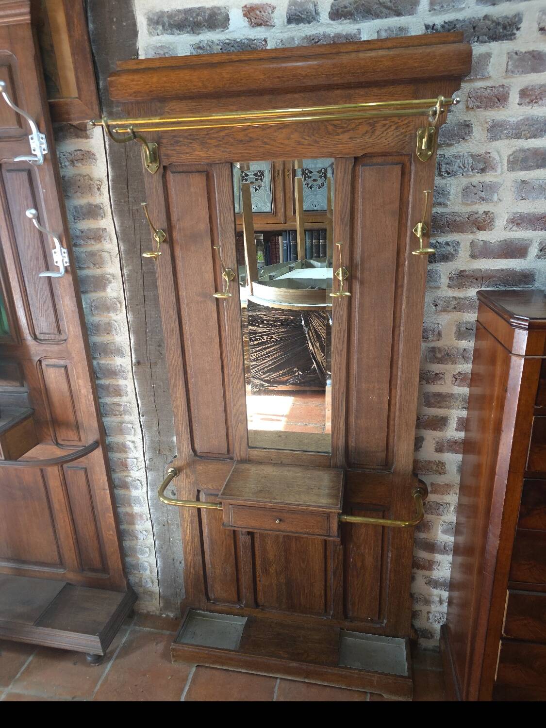 Vestiaire porte manteau ancien en chêne massif