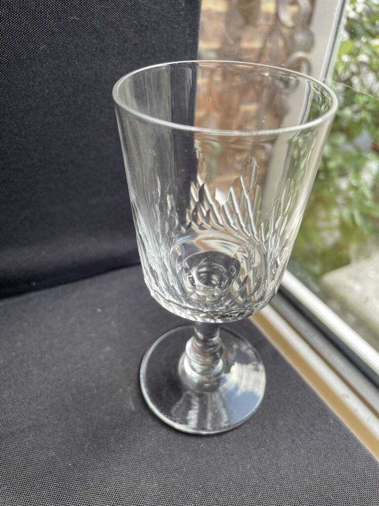 6 Baccarat Champigny cooked wine glasses