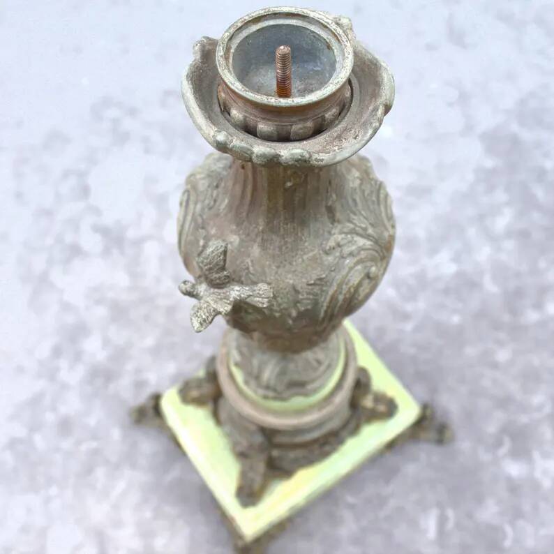 Pair of antique French Art Nouveau bronze vases on a marble base, fireplace decoration, 1800s, Châteaucore cassolettes, unique piece.