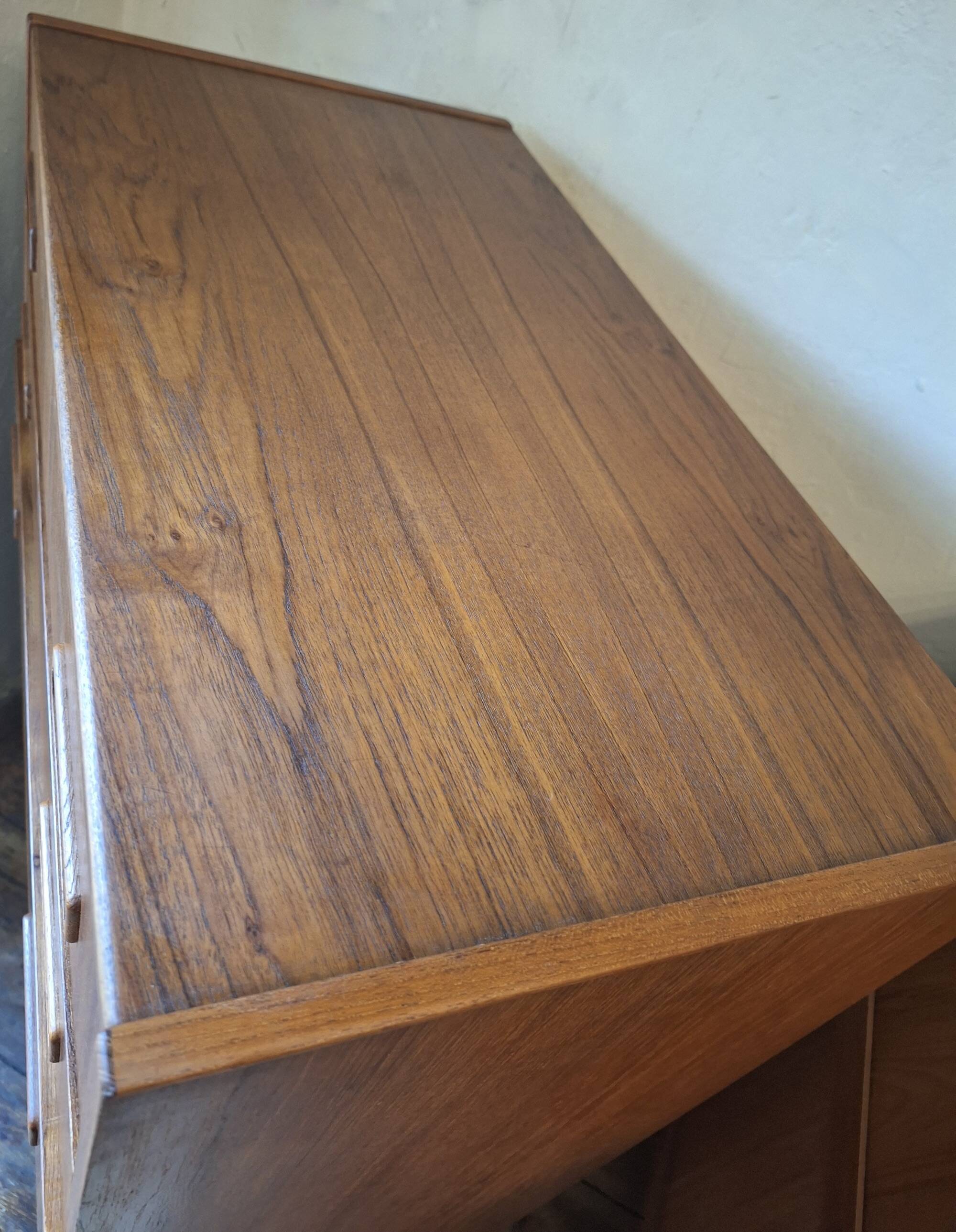 Danish teak chest of 7 drawers by Borge Dam, 1960s