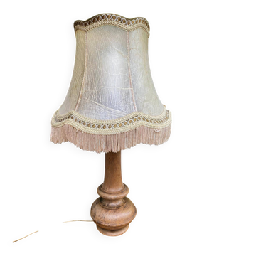 Lampe à poser vintage en bois tourné et sculpté 1950