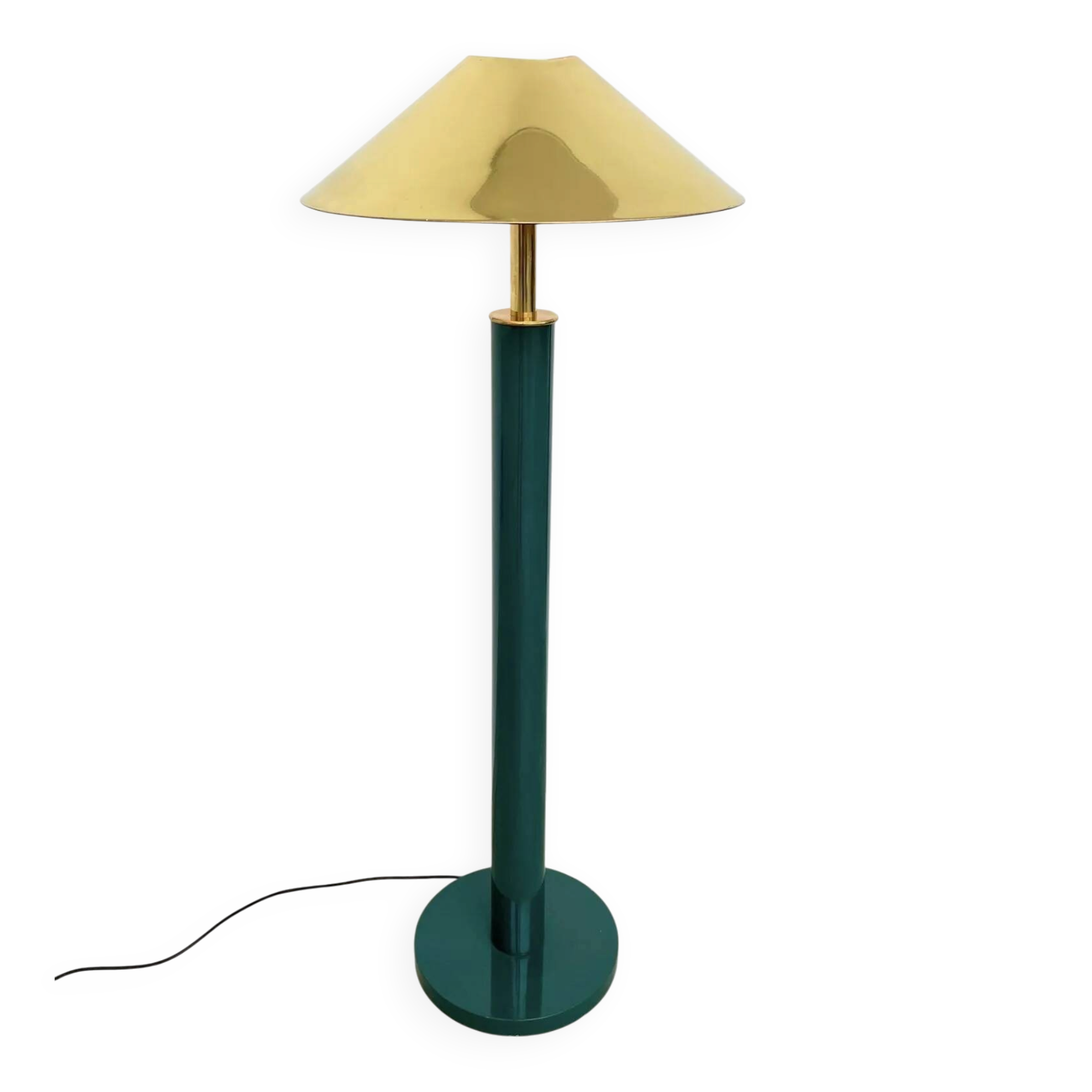 Lacquered metal floor lamp in green with a golden shade — Coolie shape — 1970s-1980s