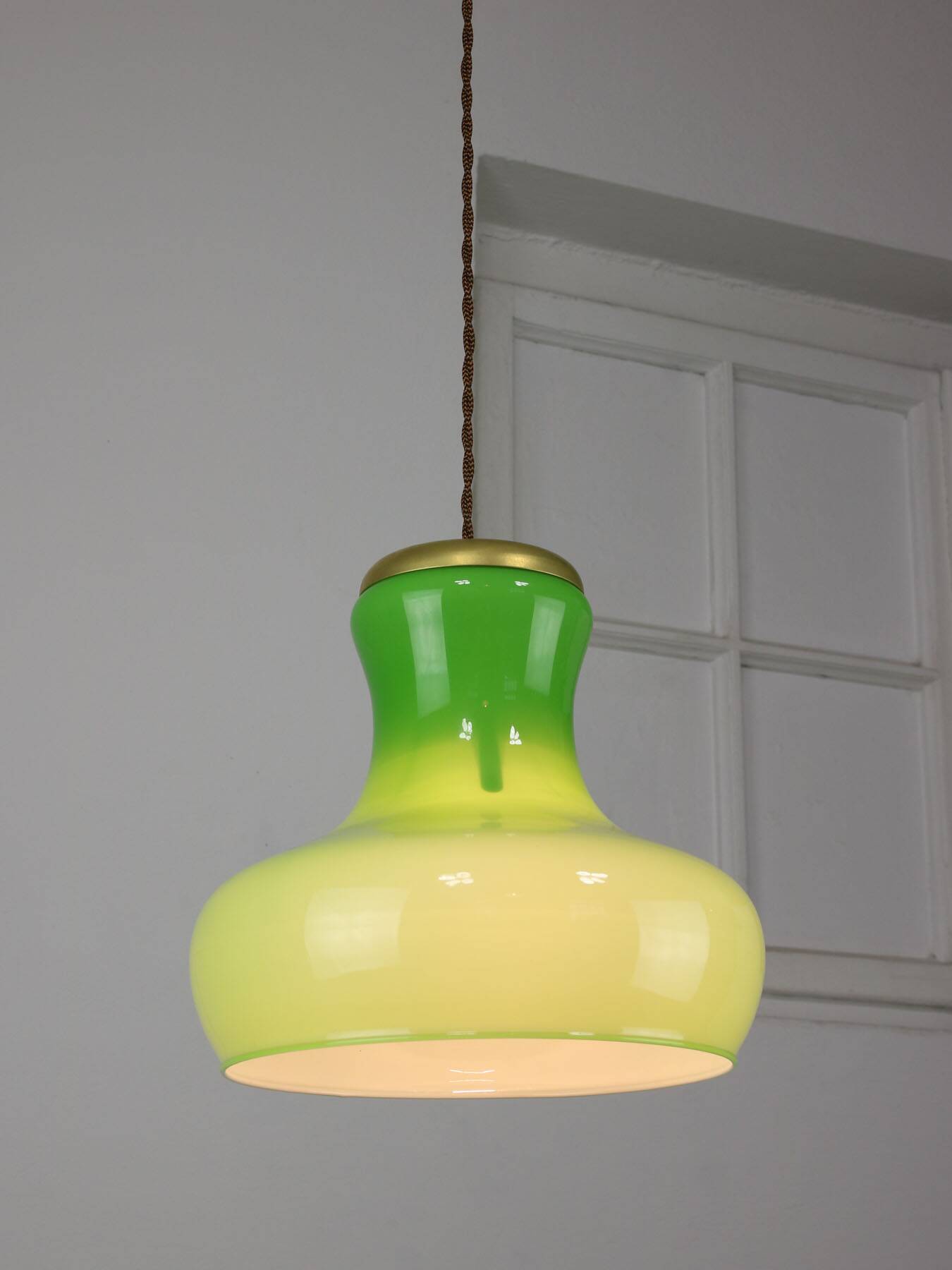 Big Mid-century Italian Brass and Glass Pendant Lamp