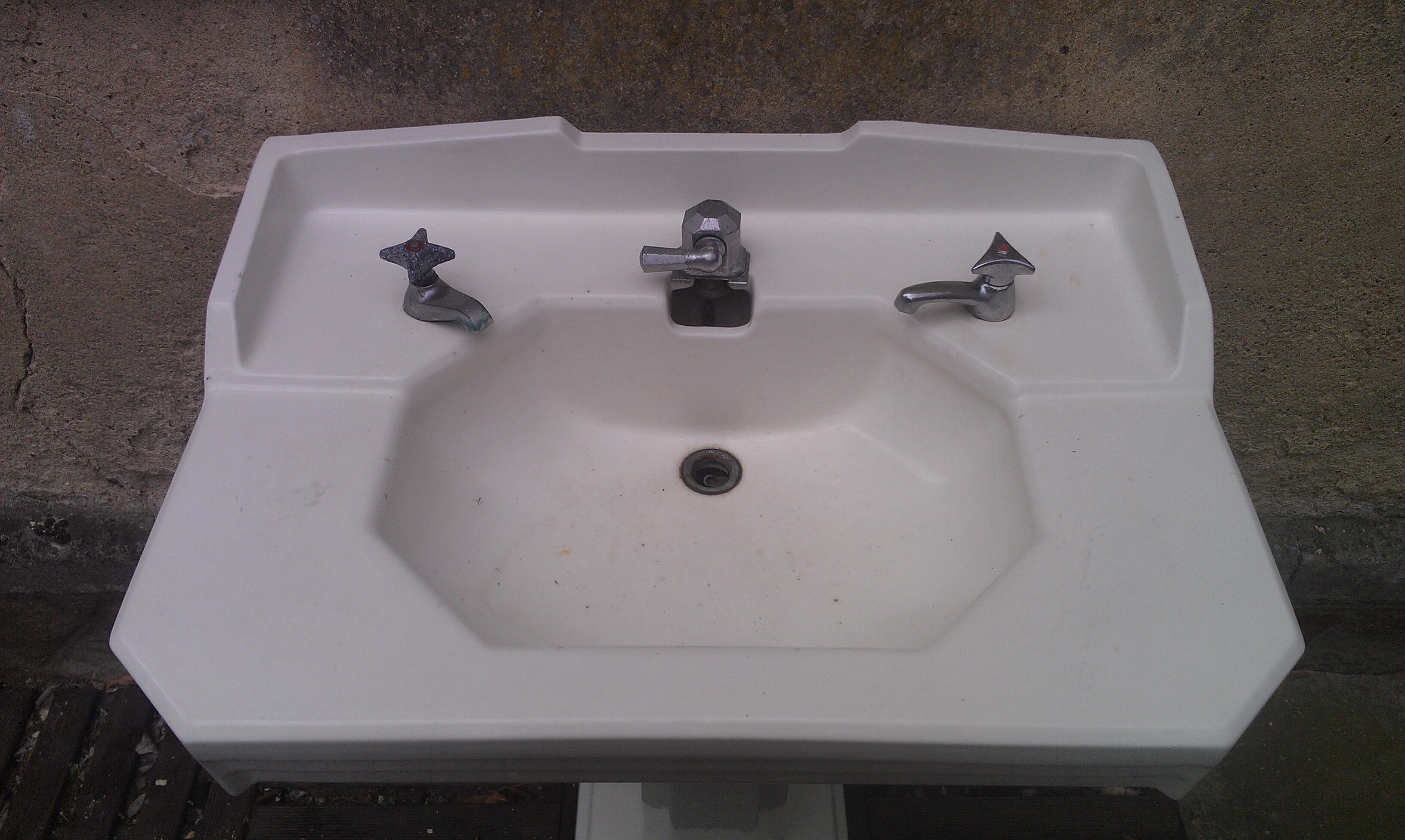 30/40 Art Deco lavabo