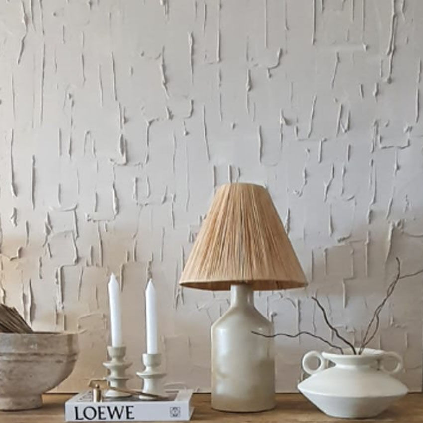 Tadelekt lamp with raffia lampshade