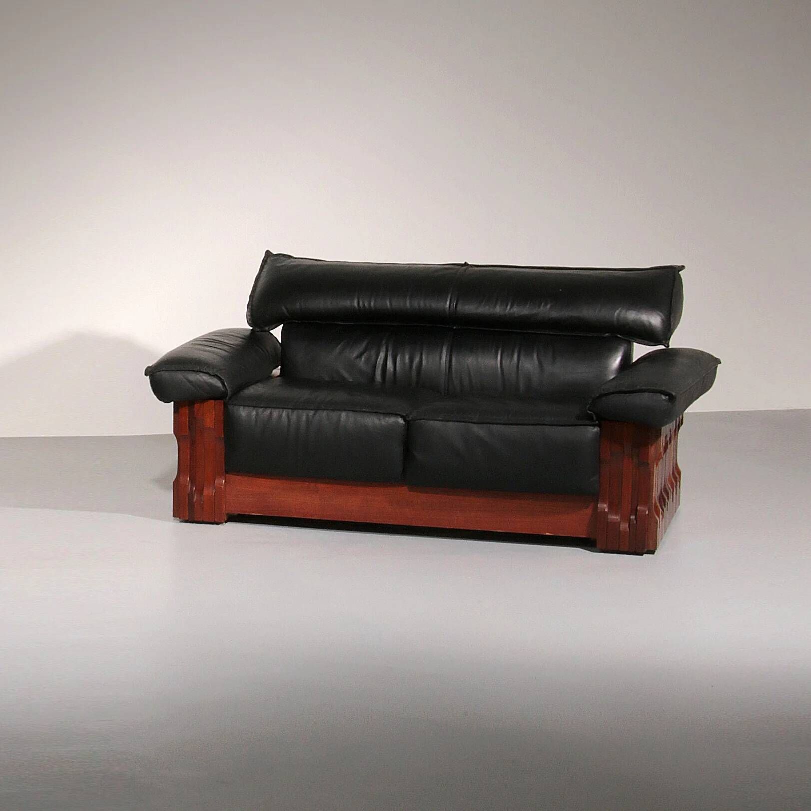 Luciano Frigerio 'Model Norman' two-seater piano bench