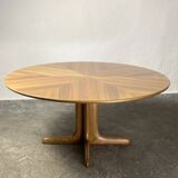 Adjustable table, Scandinavian, walnut, 1960 “Mount and Lower”.