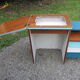 Office Singer 50s