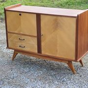 Enfilade of the 50s in oak and mahogany feet compass