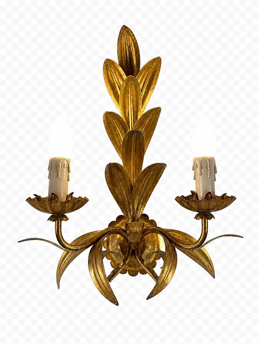 Pair of vintage wall lights in gilded metal, foliage, in the style of Hans Kögl.