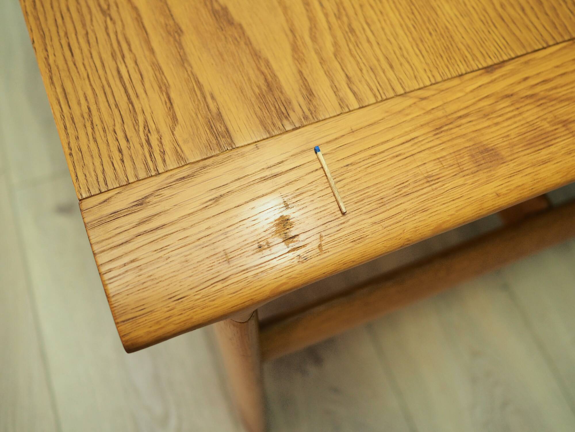Table basse en chêne, design danois, années 1960, production : Danemark