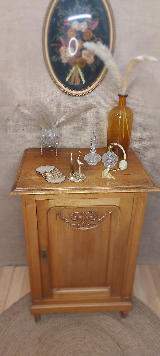 Art Deco jam maker walnut