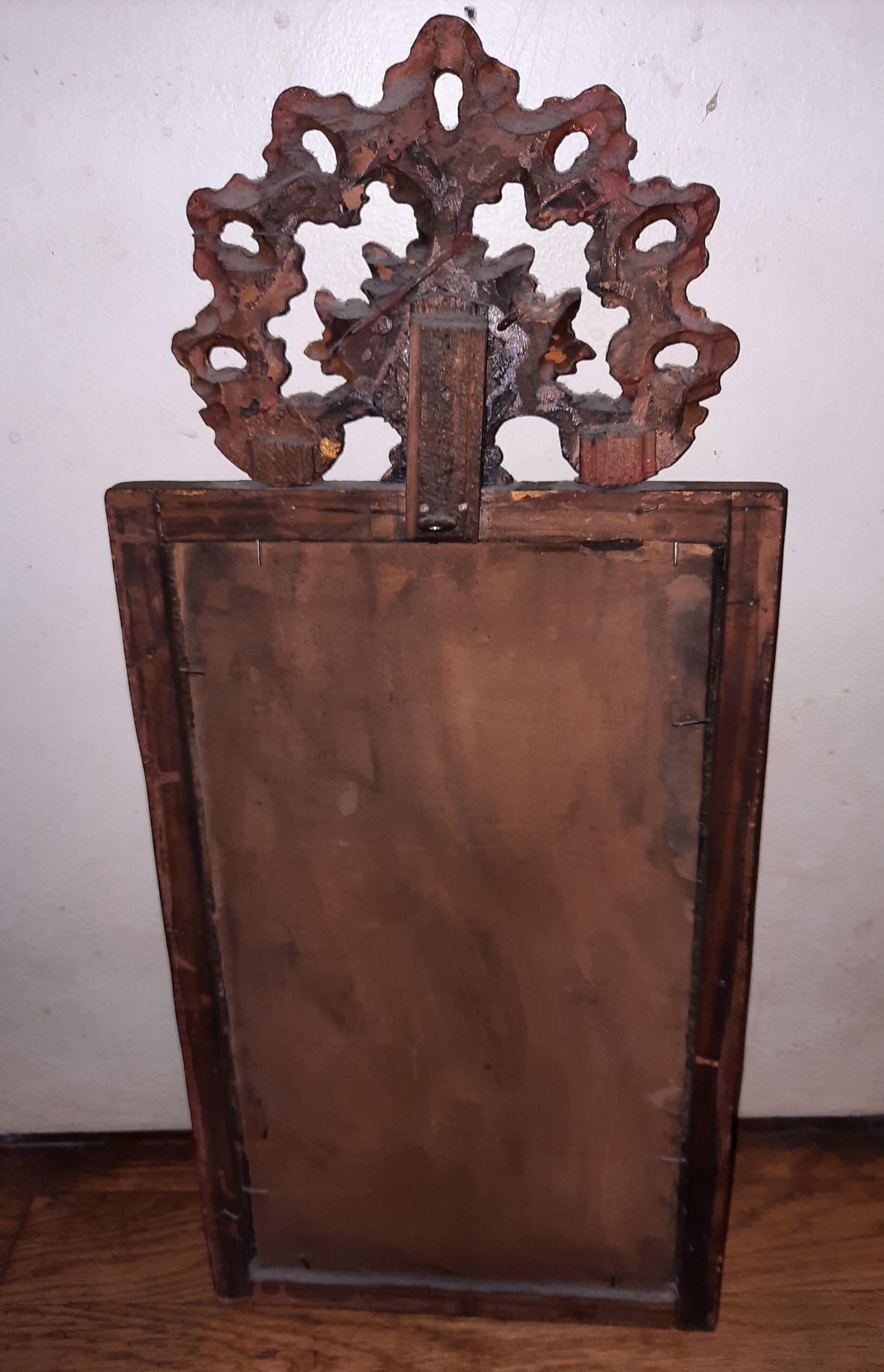 Mirror in Louis XVI style