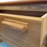 Oak-plated dresser 1980