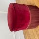 Pouf en velours rouge