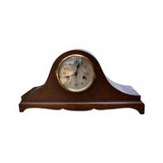 Pendule de cheminée, style art déco, chapeau de Napoléon, Allemagne, années 1930.