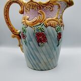 Barbotine pitcher