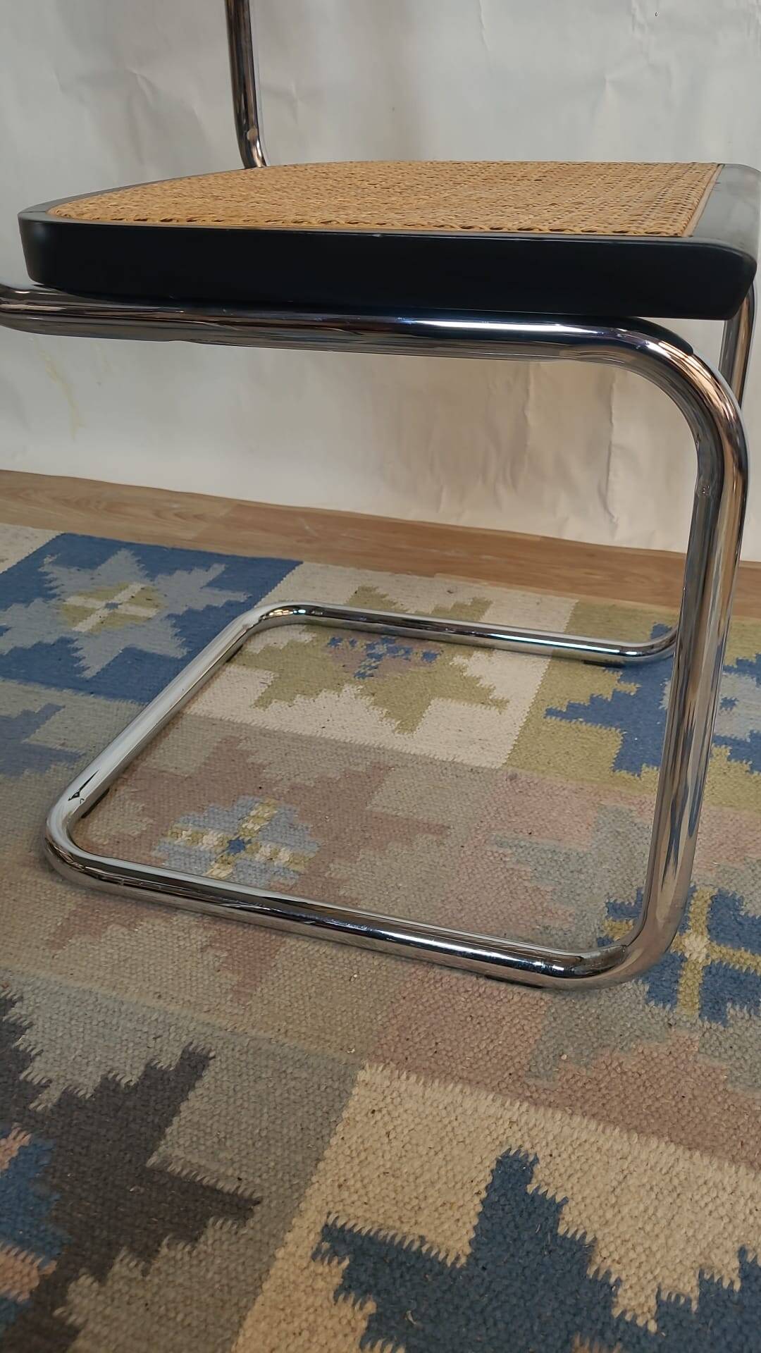 Chaise Cesca B32 noire d'après Marcel Breuer, Italie