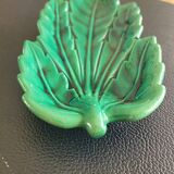 Green porcelain dandelion leaf bowl