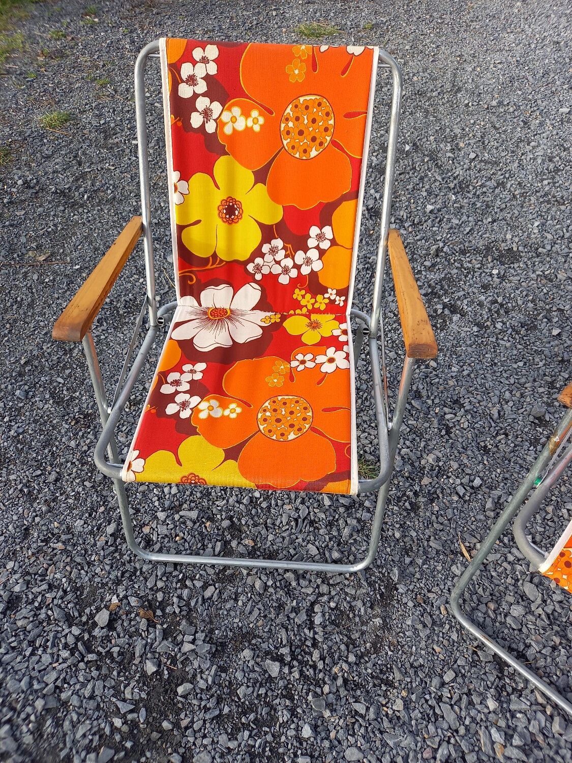 2 folding armchairs camping or beach vintage 70