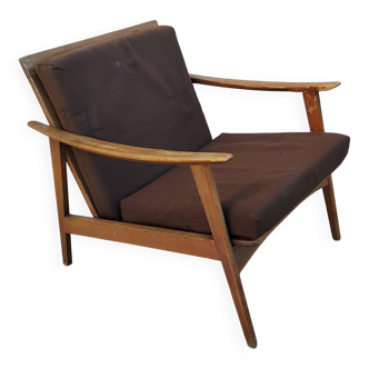 Vintage Danish Scandinavian armchair from the 1950s.