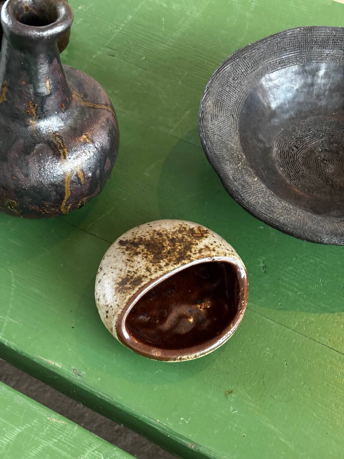 Ceramic enamelled trinket dish / jewellery holder