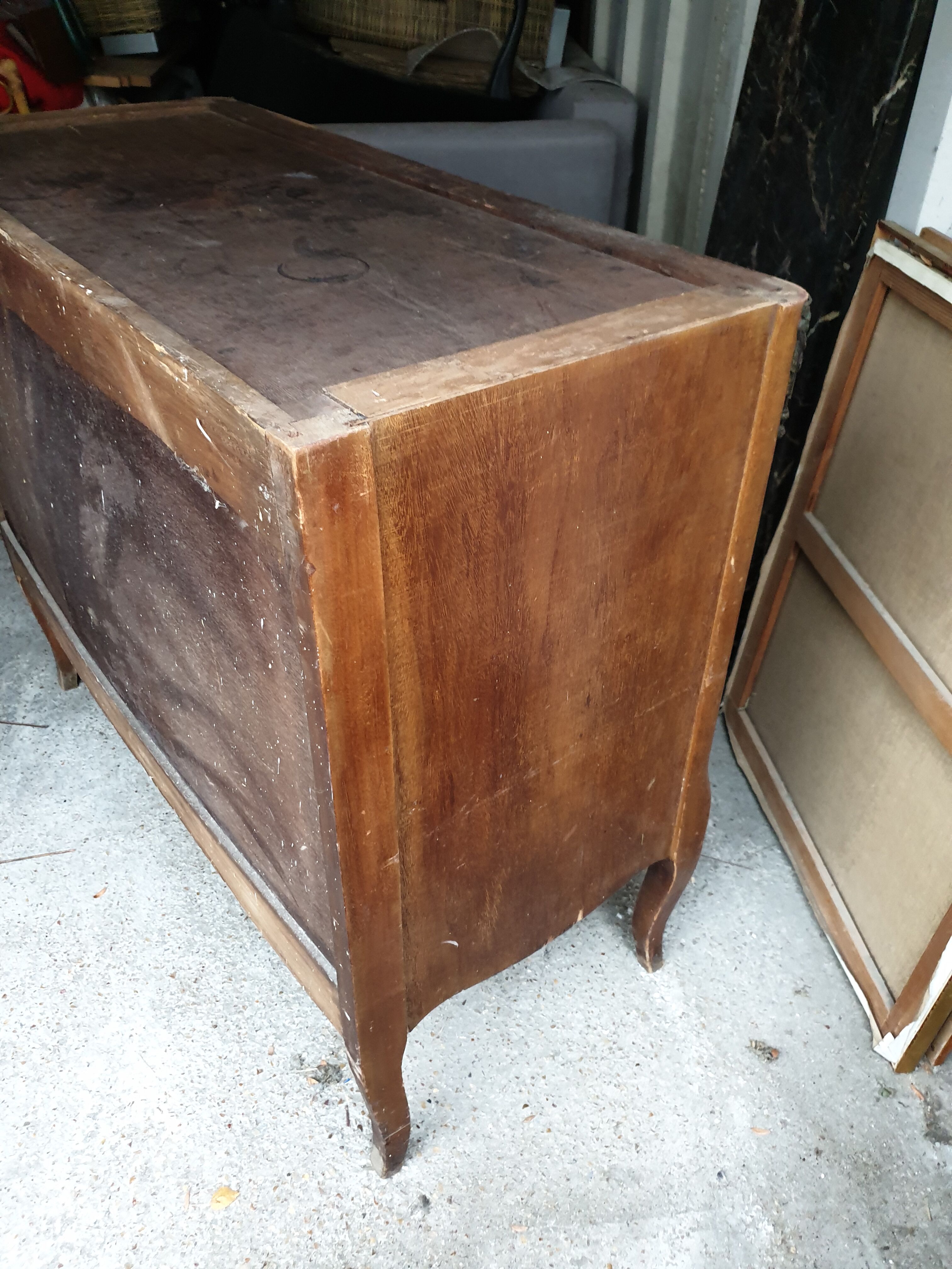 Commode louis xv transition