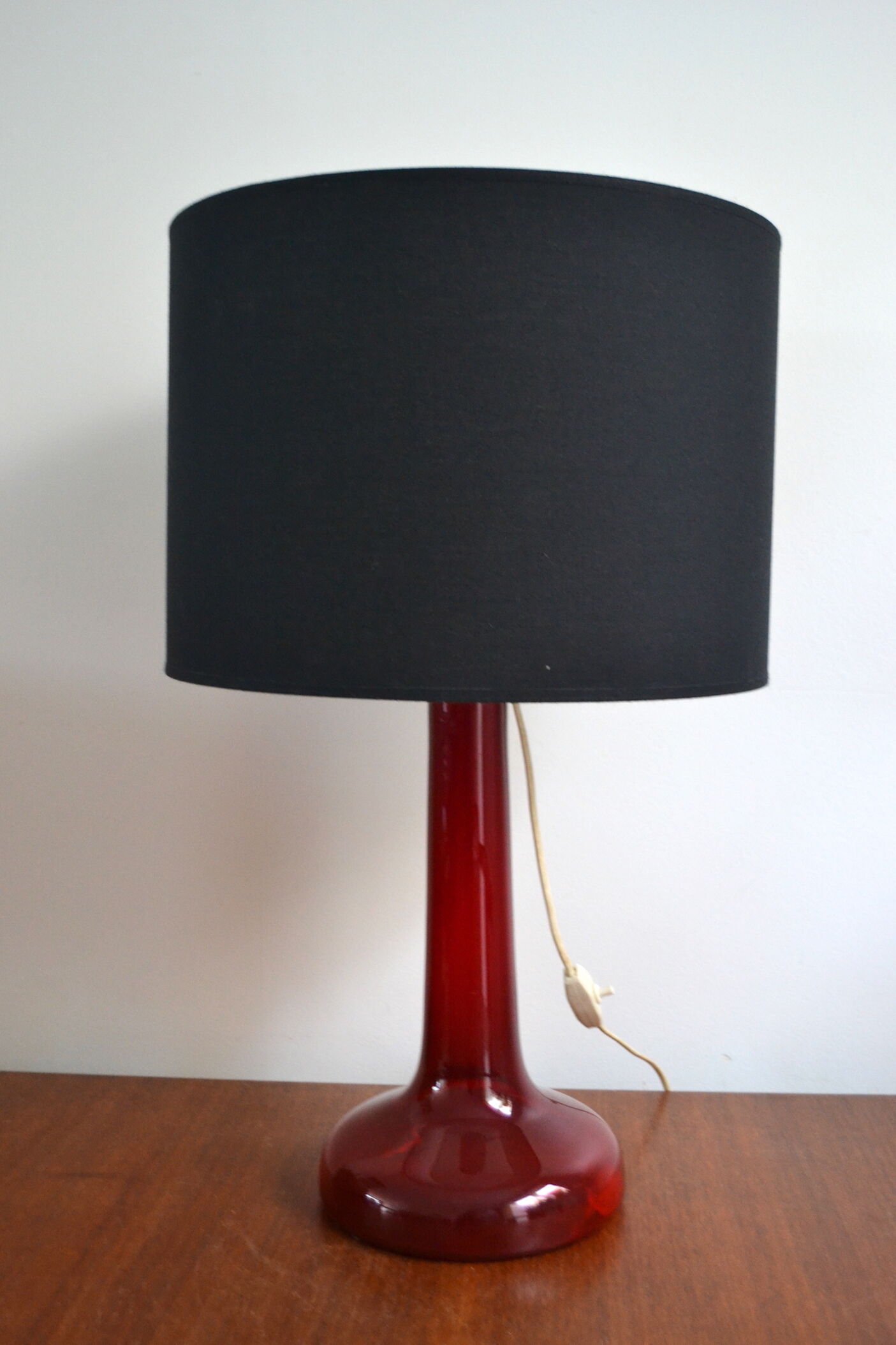 Scandinavian lamp base in red blown glass
