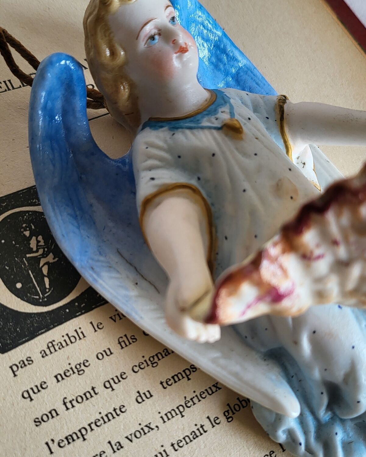 Polychrome Biscuit Font in the 19th Century