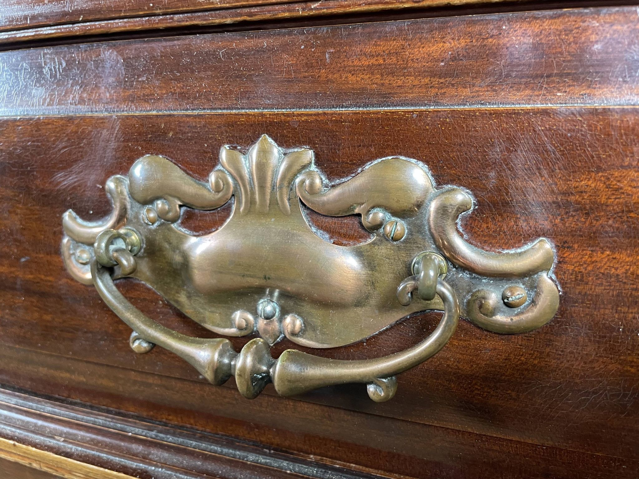 English buffet in solid mahogany hobbs&compagnie london