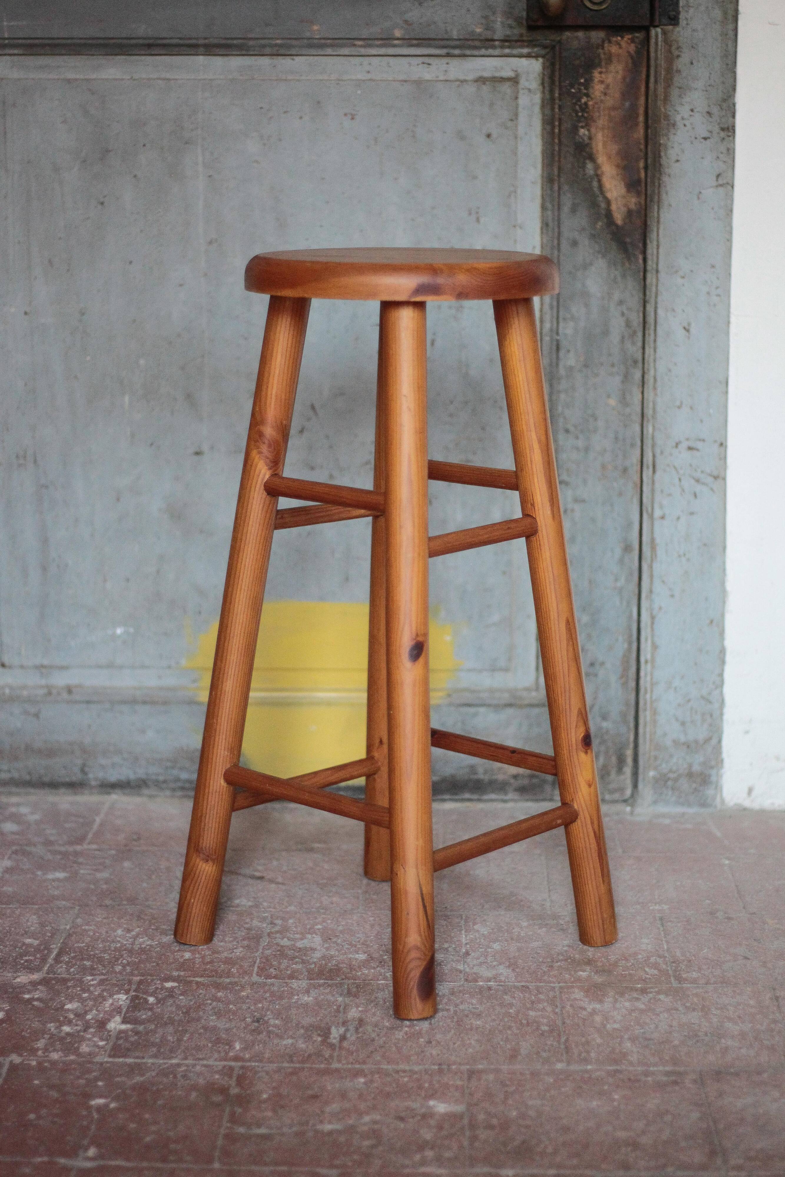 Tabouret vintage, tabouret bois , tabouret d'appoint, tabouret de bar