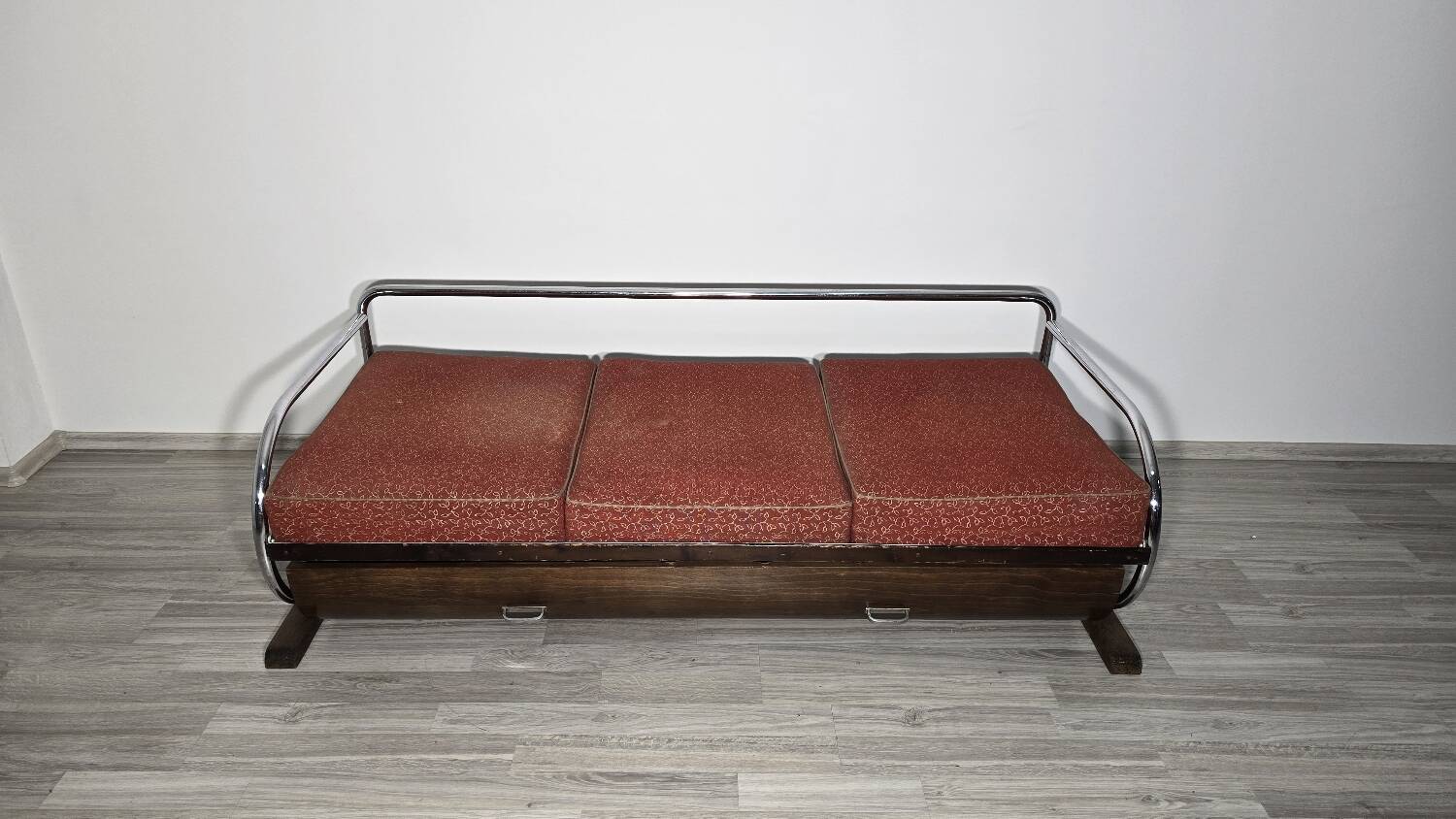 Canapé Bauhaus chromé par Robert Slezak pour les usines Slezak, années 1930