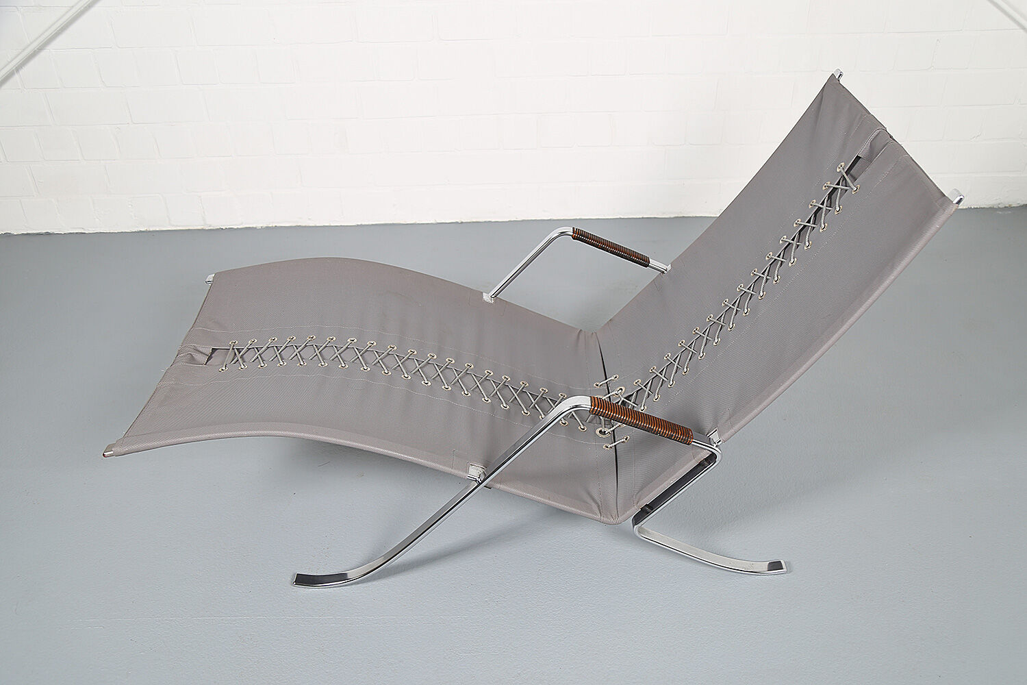 FK-87 Grasshopper design by Fabricius & Kastholm for Kill International