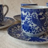 5 tea cups and fine porcelain saucers from Japan